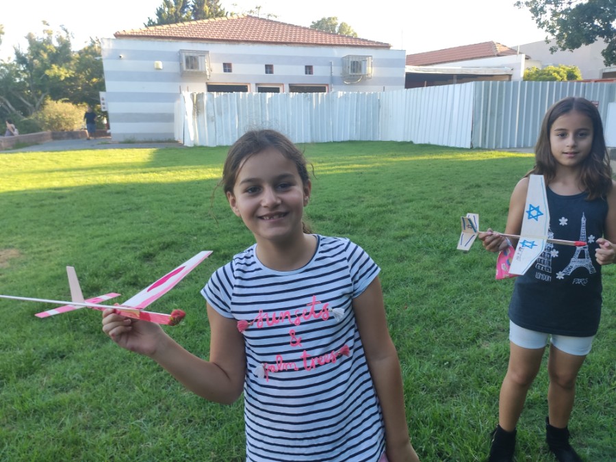 פעילויות קיץ 2020 - טיסנים בחורשה