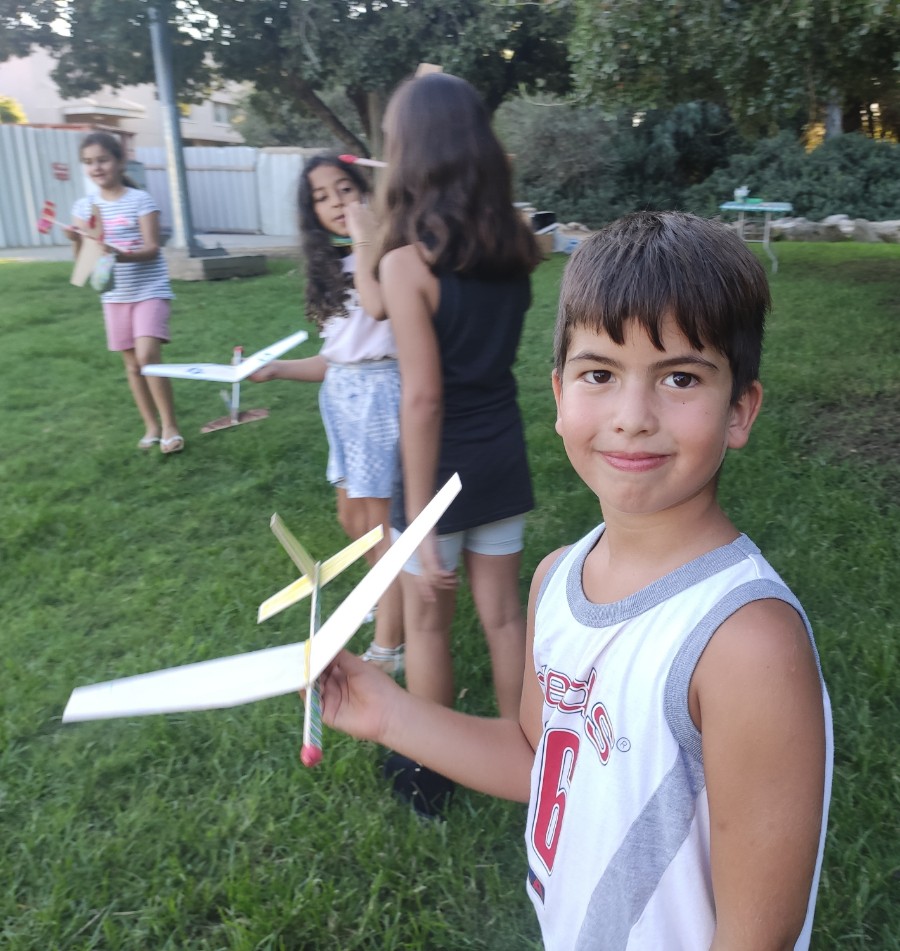 פעילויות קיץ 2020 - טיסנים בחורשה